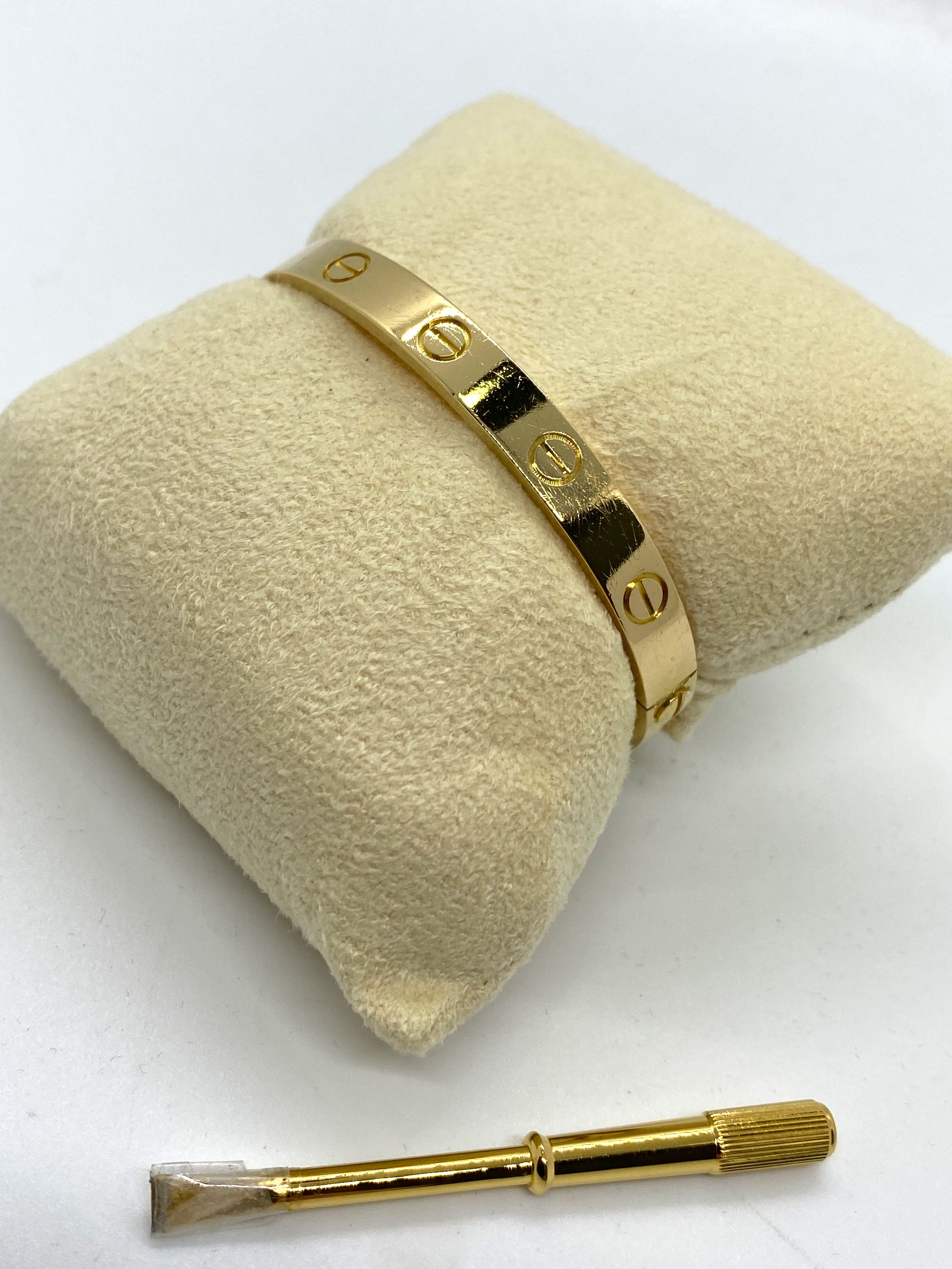 Cartier love lock bracelet top