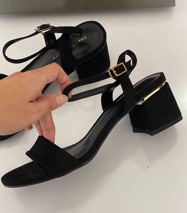CK HEELS TOE ANKLE STRAP SANDALS NEW 