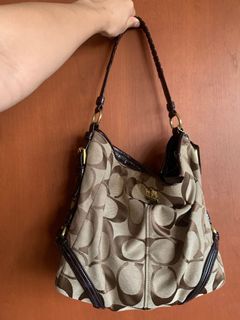 (Category: ) located in . Submitted by nellebiny (Listing ID 1076420476, Image 1). Description: .