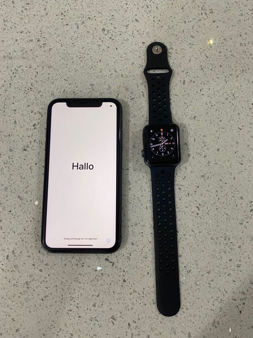 COMBO SALE Iphone 11 Apple Watch 3 42mm Myset Mobile Phones