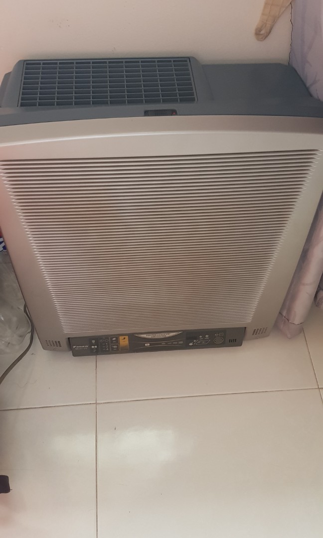 Daikin air cleaner, TV & Home Appliances, Air Conditioners & Heating on