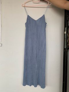 (Category: ) located in . Submitted by dressesstilletos (Listing ID 1076375273, Image 1). Description: .