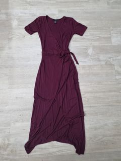 (Category: ) located in . Submitted by 2closets.co (Listing ID 1076493929, Image 1). Description: .