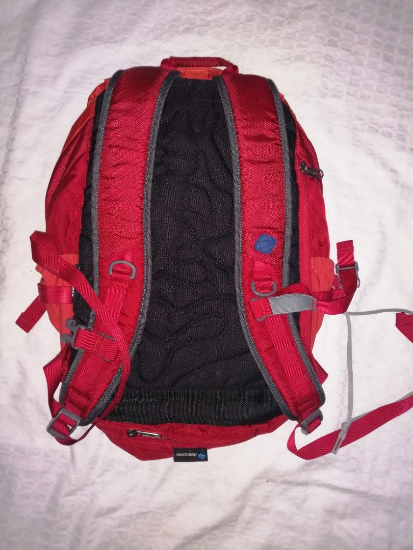 Hawk backpack (Category: Backpacks) located in Quezon City. Submitted by high_d (Listing ID 1076493648, Image 2). Description: Used for few times only Euc to like new #inqc.