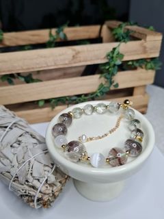 (Category: ) located in . Submitted by bewilderedgems (Listing ID 1076354676, Image 1). Description: .