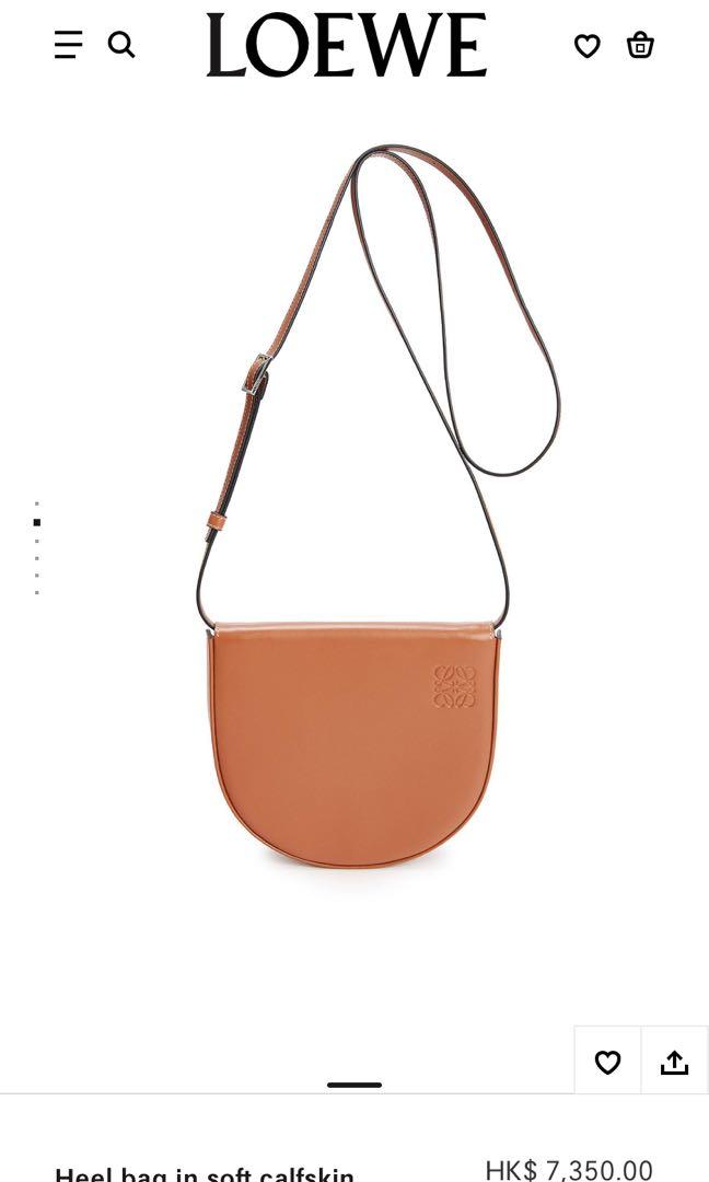Heel bag in soft discount calfskin