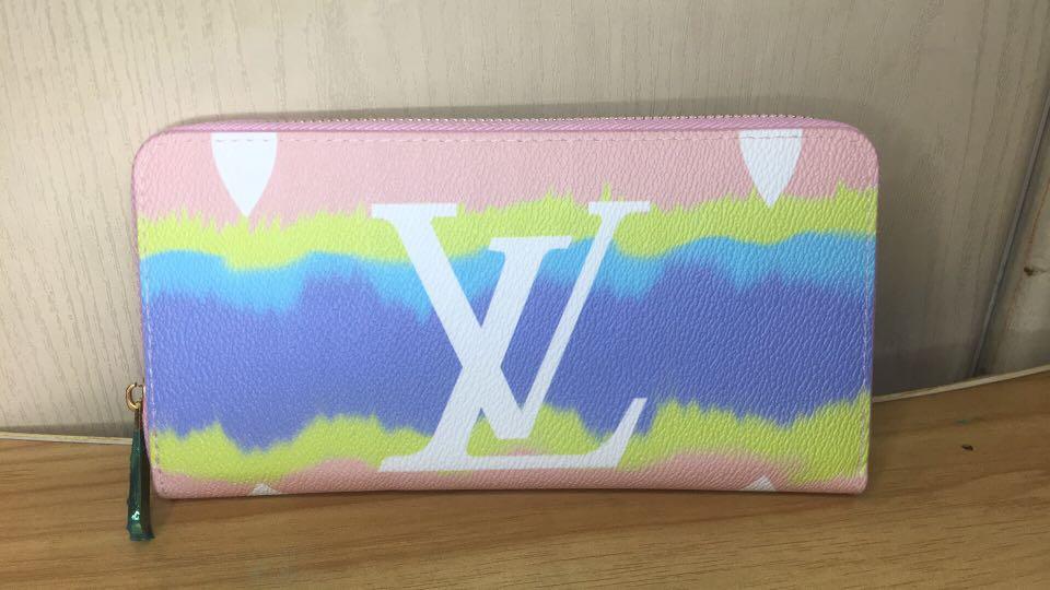 Louis Vuitton Pink Bifold Wallet, Women's Fashion, Bags & Wallets