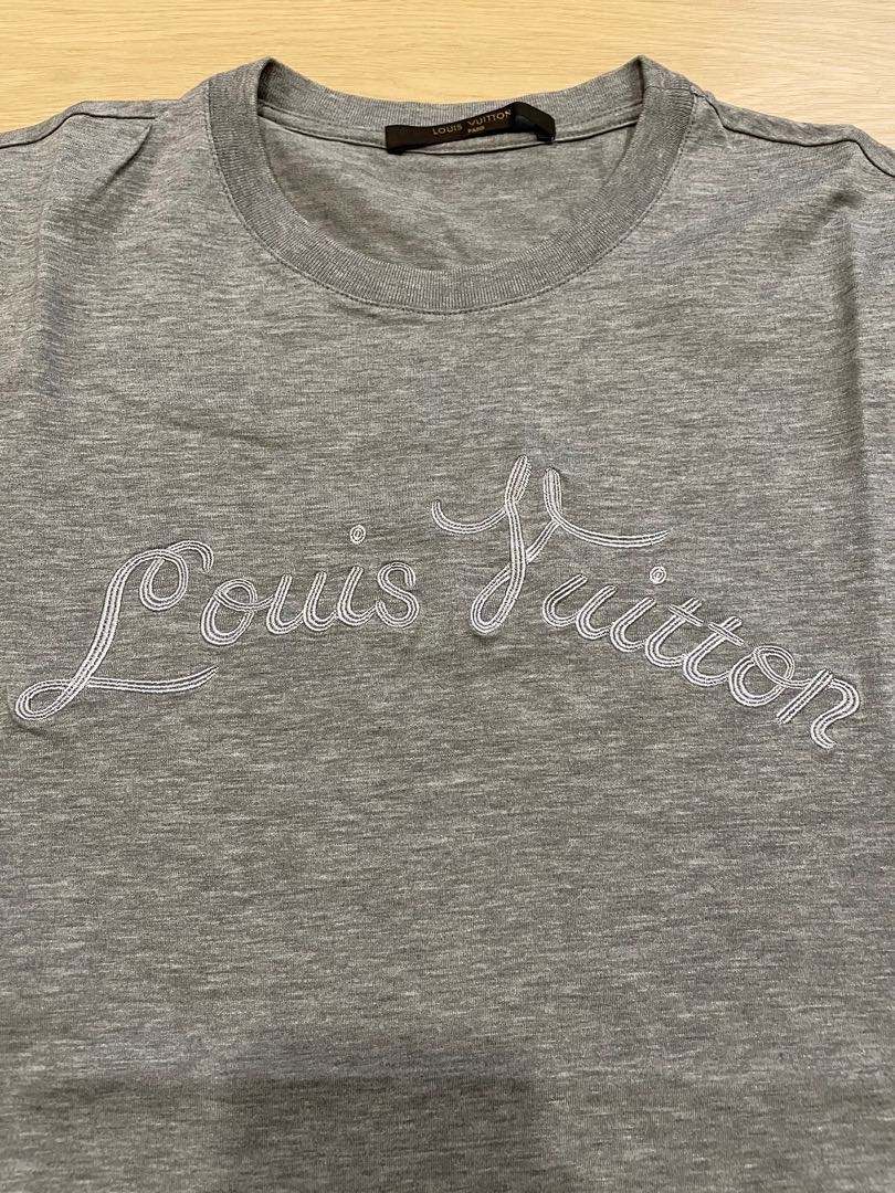 T-shirt Louis Vuitton Grey size S International in Cotton - 34869606