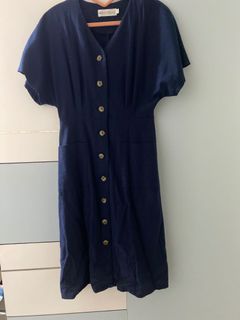 (Category: ) located in . Submitted by dressedup (Listing ID 1076336031, Image 1). Description: .