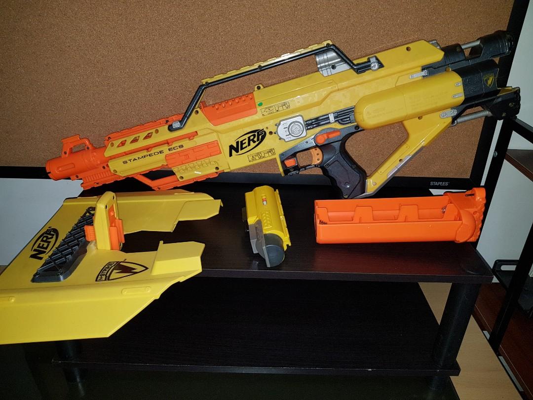 Nerf Stampede ECS (battery powered, automatic) . W shield, battery tray