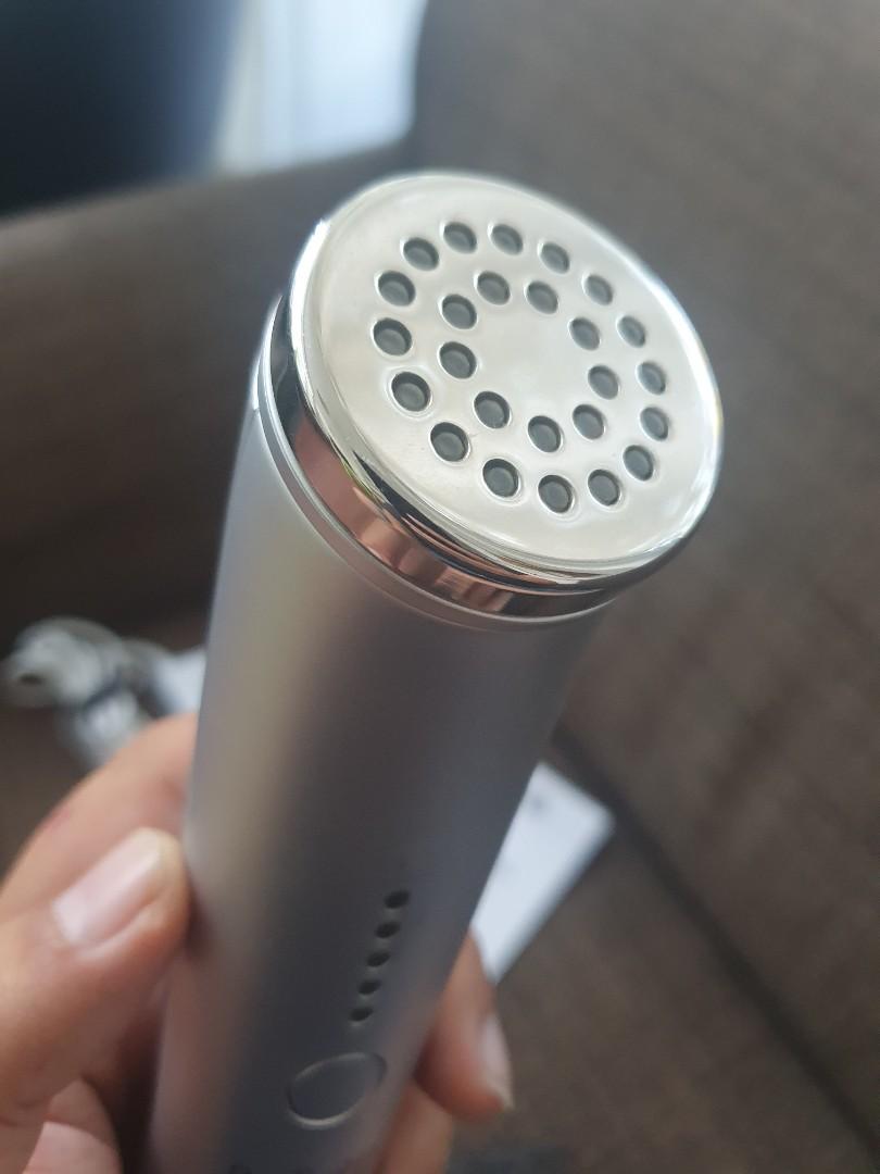 Perfectio by Zero Gravity LED infrared anti-aging device (Category: Face Care) located in Muntinlupa City. Submitted by inalostcarro (Listing ID 1076409497, Image 1). Description: Slightly used complete with box, charger, booklet COD OK. FREE DELIVERY. *CREDIT CARD ACCEPTED*.