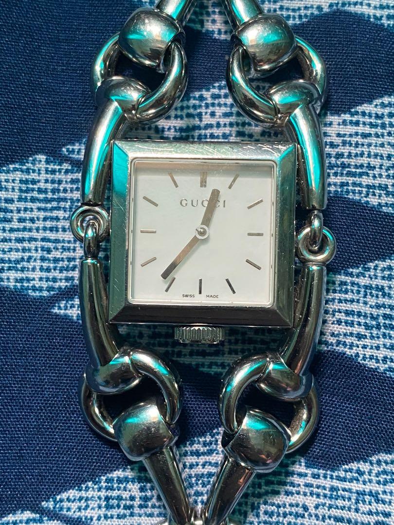 Gucci on sale moth watch