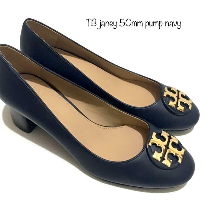 Ready Tory Burch Janey Pump 50mm Navy Fesyen Wanita Sepatu di Carousell