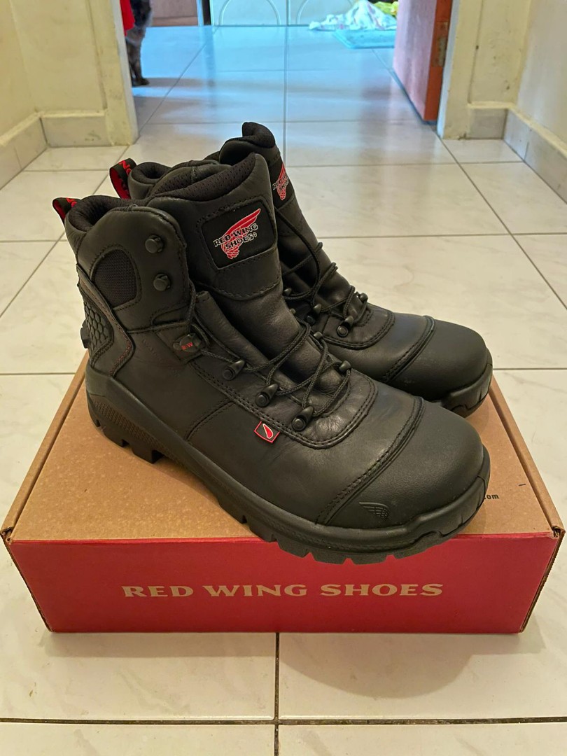 Red wing on sale work boots clearance
