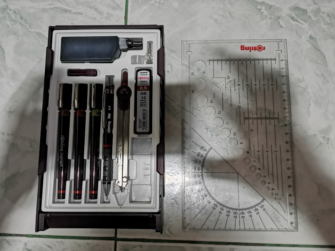 ROTRING MASTER SET AND TRIANGULAR RULER Hobbies Toys