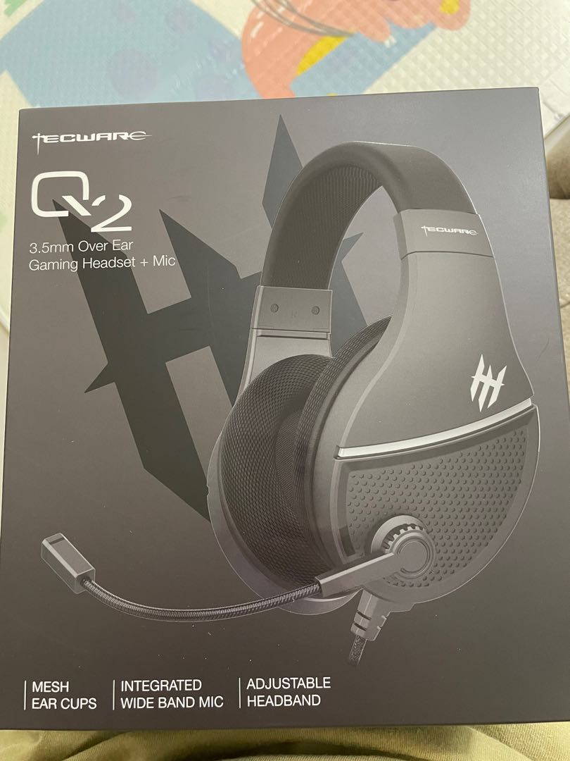Tecware Q2 3.5mm Over Ear Gaming Headset Mic Audio Headphones