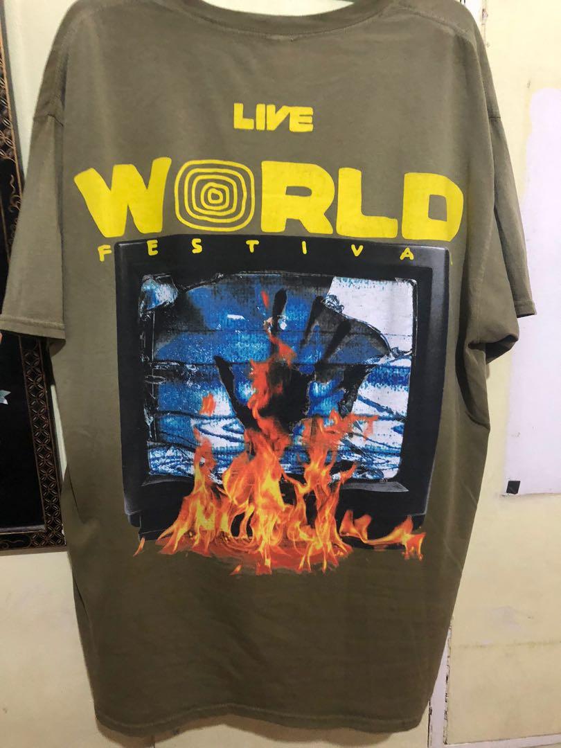 Travis scott (Houston General Admission Live tee) (Category: Tshirts & Polo Shirts ) located in Makati City. Submitted by sanzz12 (Listing ID 1076338888, Image 2). Description: Travis scott (Houston General Admission Live tee) Rare astroworld tee worn by travis scott during his tour on Houston Toyota Center Large on tag, fits on Xl Used .