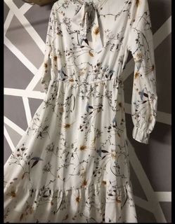 (Category: ) located in . Submitted by valuable_goods (Listing ID 1076386380, Image 1). Description: .