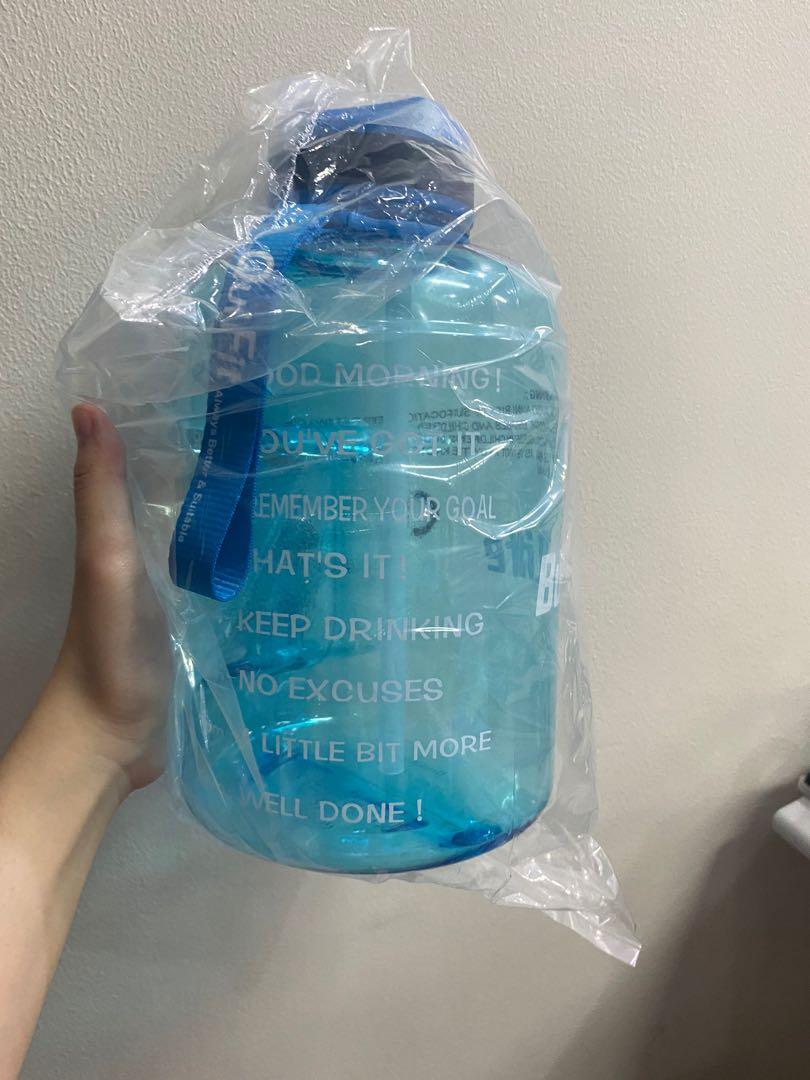 Workout Water Jug Gym Watter Bottle 2 2l Quifit Furniture Home Living Kitchenware Tableware Water Bottles Tumblers On Carousell The best water bottles in australia for all ages. workout water jug gym watter bottle 2 2l quifit