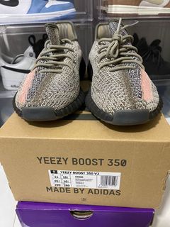 (Category: ) located in . Submitted by sneakers360 (Listing ID 1076477273, Image 1). Description: .