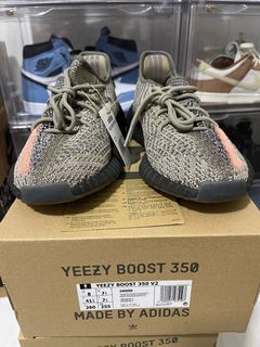 (Category: ) located in . Submitted by sneakers360 (Listing ID 1076481011, Image 1). Description: .