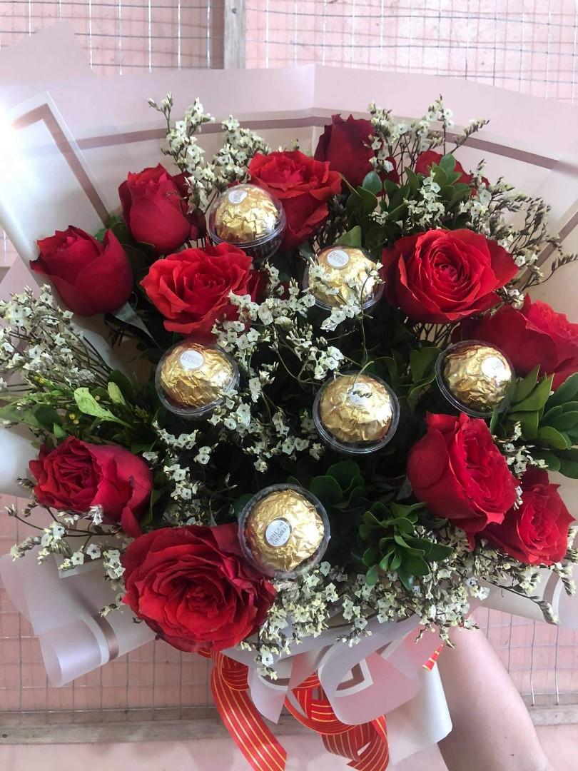 1 DOZEN ROSES WITH 6PCS FERRERO (Category: Flowers & Bouquets) located in Quezon City. Submitted by daflowershop (Listing ID 1076666183, Image 2). Description: We also have other fresh and dried flowers you can directly mssg me..