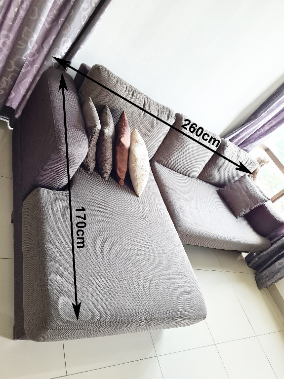 3seater relaxing Lshaped sofa for sale rarely used, Furniture