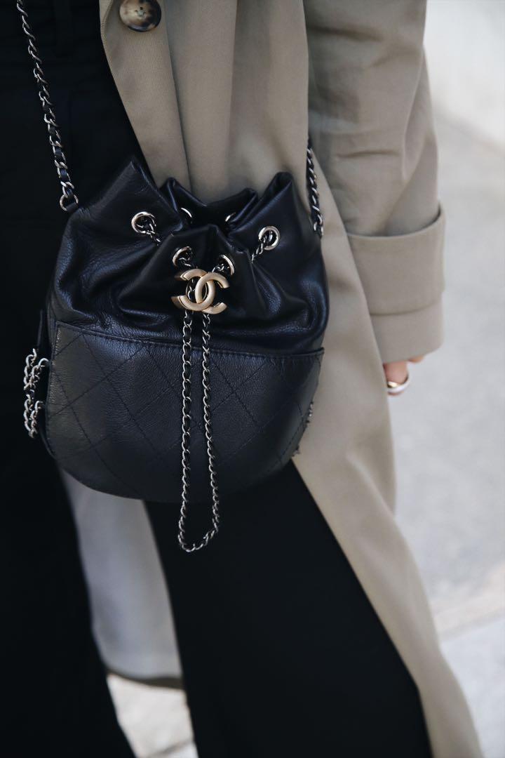 Chanel Gold Gabrielle Leather Bucket Bag Golden ref.520288 - Joli Closet