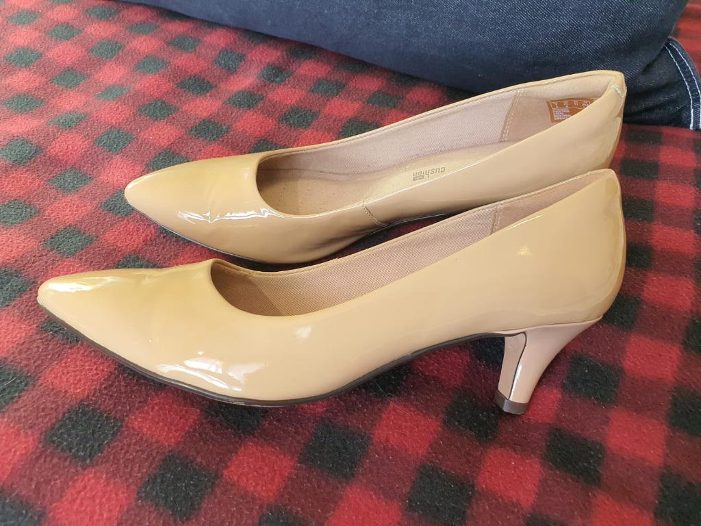 Clarks beige heels store