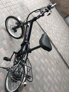（分類：）位於 。 由 muteebhussain 提交（商品編號 1076617825，圖片 1）。簡介： 。
