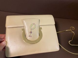 （分類：）位於 。 由 belle508 提交（商品編號 1076655559，圖片 1）。簡介： 。