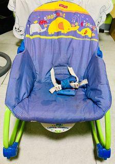 Fisher Price Calming Vibrations baby rocker