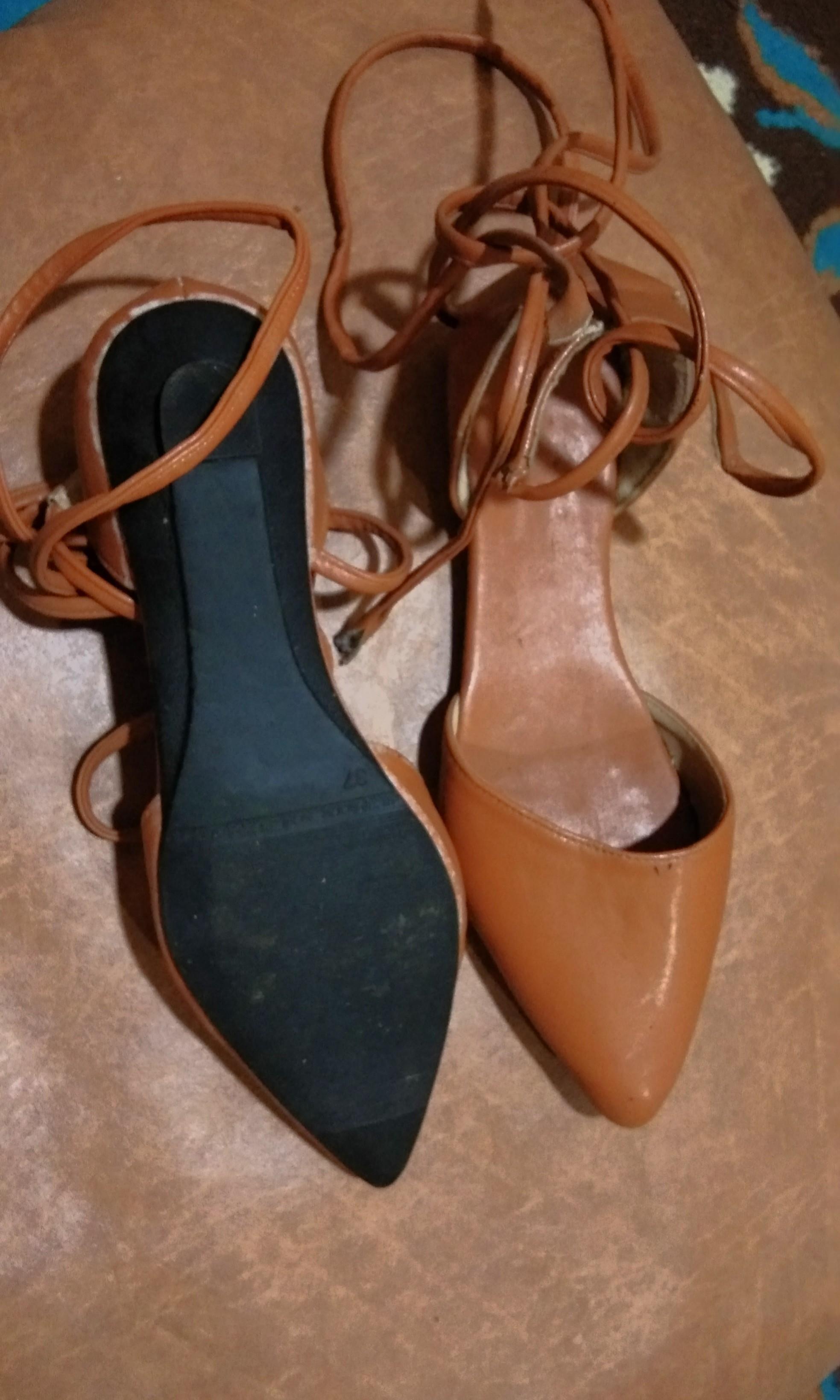 Flat shoes hot sale tali