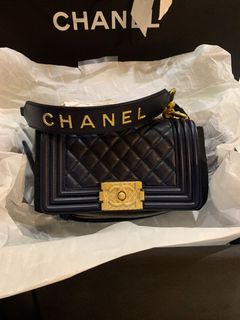 Full set with receipt Chanel boy small with handle dark blue ...
