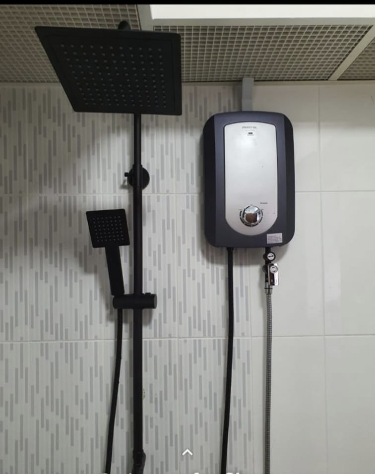 (Category: ) located in . Submitted by ak.contractor (Listing ID 1076691024, Image 1). Description: .