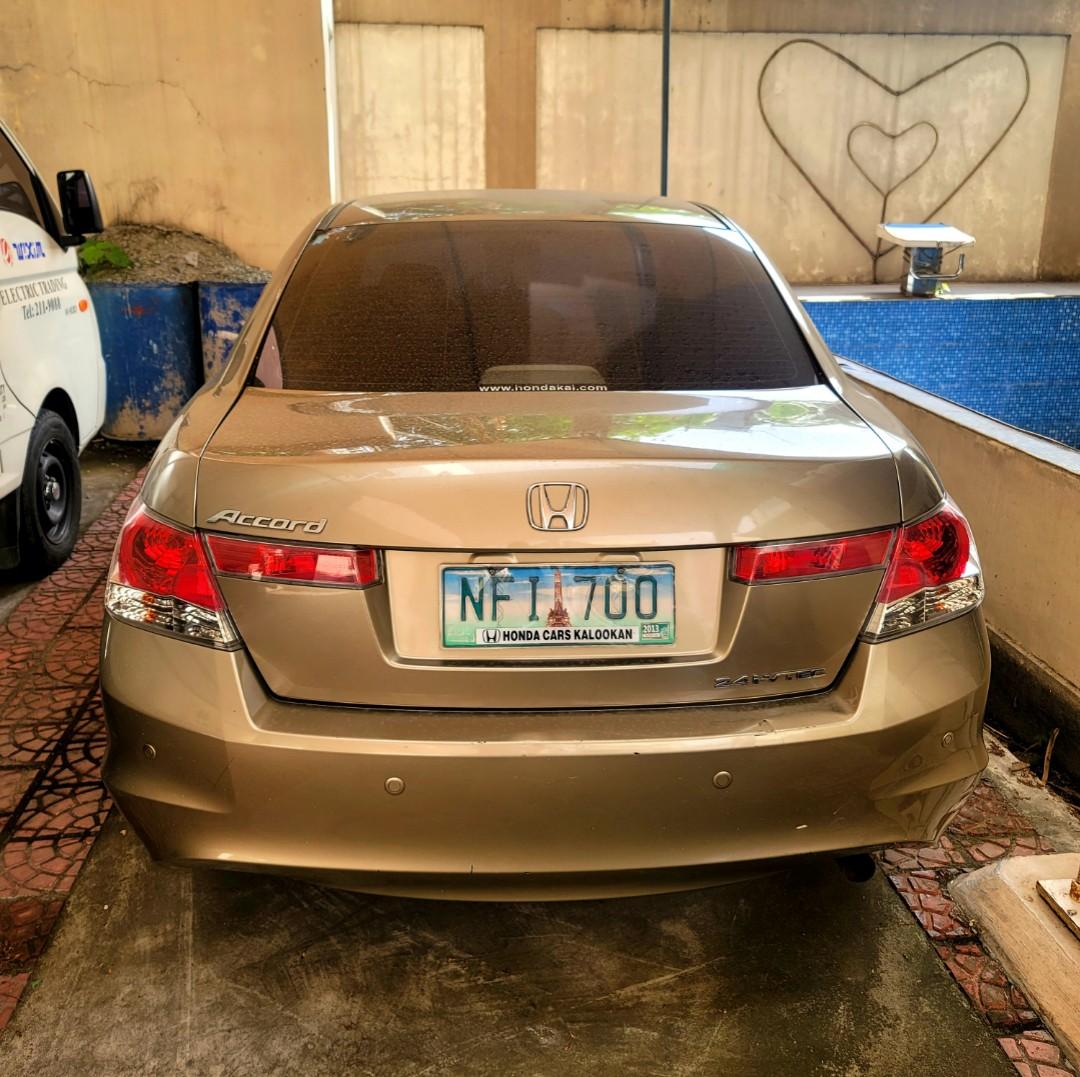 Honda Accord 2.4 i-VTEC (A) (Category: Used Cars) located in San Juan City. Submitted by wixim (Listing ID 1076455984, Image 2). Description: First owner, only 31km,Bold Beige Metallic color..
