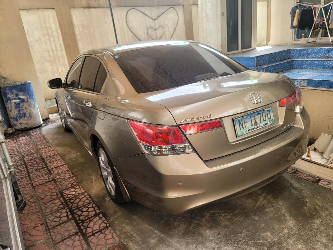 Honda Accord 2.4 i-VTEC (A) (Category: Used Cars) located in San Juan City. Submitted by wixim (Listing ID 1076455984, Image 3). Description: First owner, only 31km,Bold Beige Metallic color..