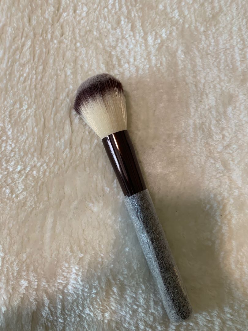 HOURGLASS POWDER BRUSH N1, Beauty & Personal Care, Face, Makeup on