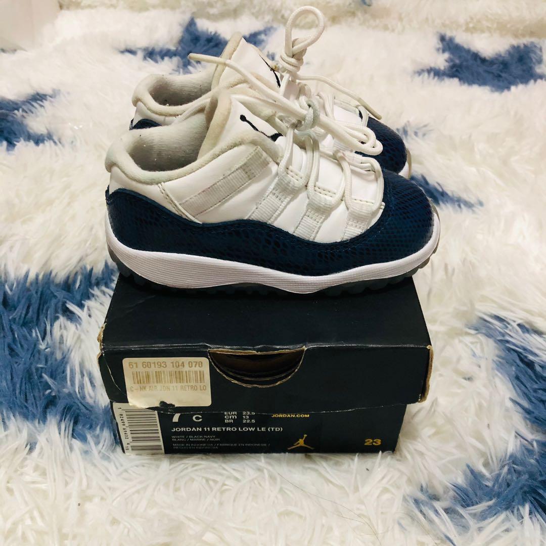 Snakeskin discount jordans kids