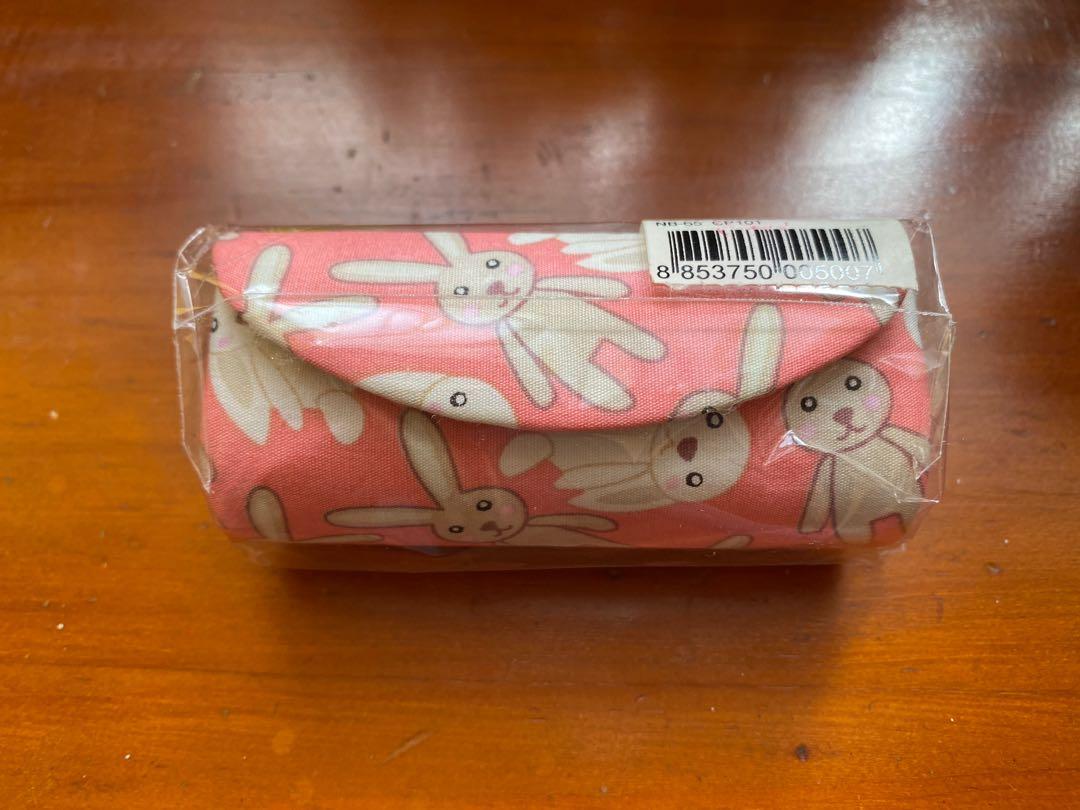Lipstick Case w/ Mirror (Category: Makeup) located in Paranaque City. Submitted by preloved.by.bea (Listing ID 1076529246, Image 1). Description: MOP: GCash/BPI Shipping: Mr. Speedy/MCFA Express.