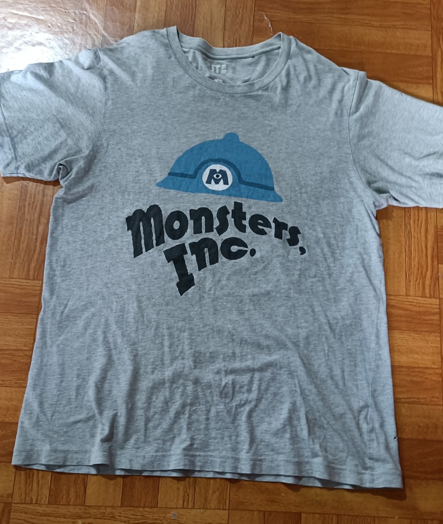 jujutsu kaisen uniqlo aus