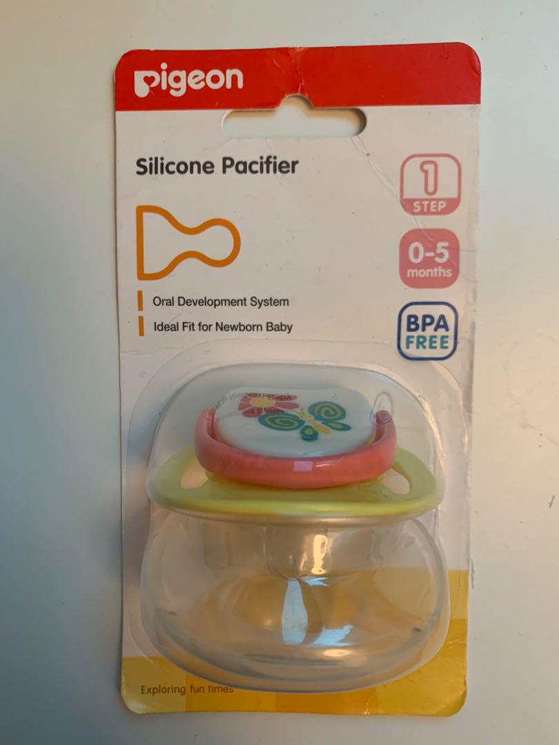 Pigeon silicone Pacifier step 1, Babies Kids, Nursing Feeding
