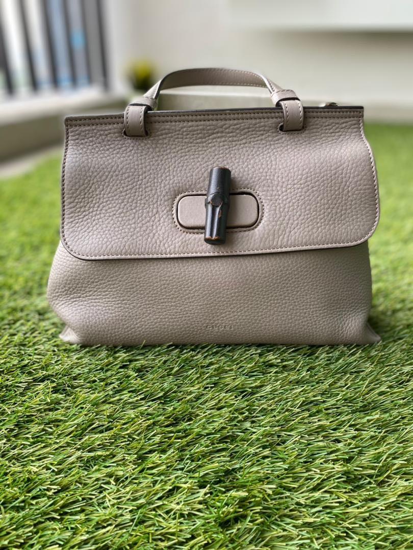 Gucci daily bag deals