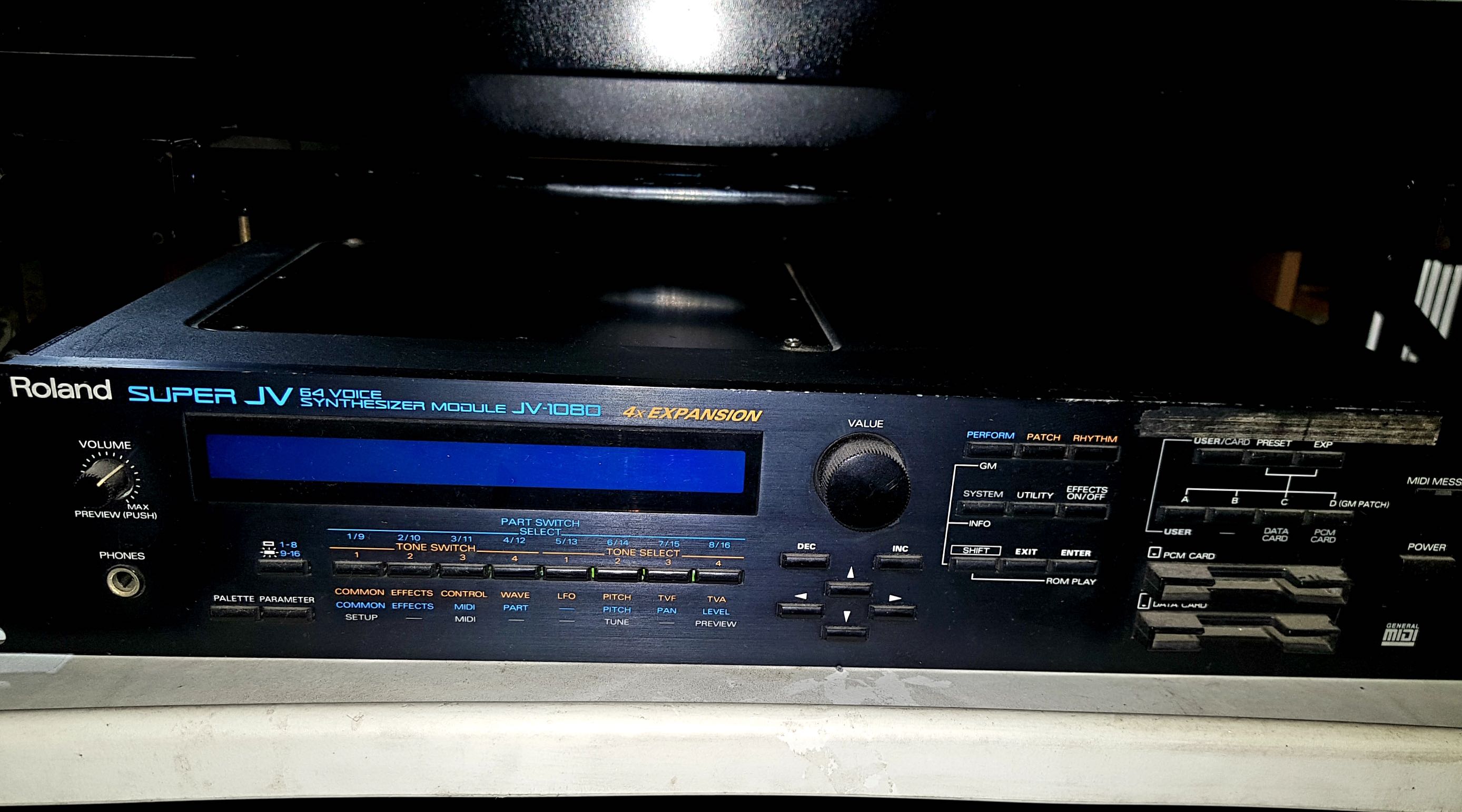 Roland Jv 1080 Synthesizer Module Hobbies Toys Music Media Musical Instruments On Carousell