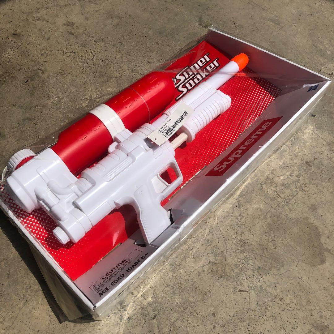 Supreme super soaker
