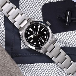 (Category: ) located in . Submitted by shophappiest (Listing ID 1076587245, Image 1). Description: .