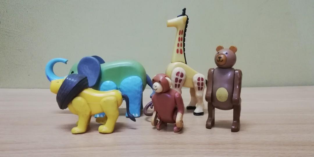 Vintage Fisher Price 991 Little People Circus Train Animals