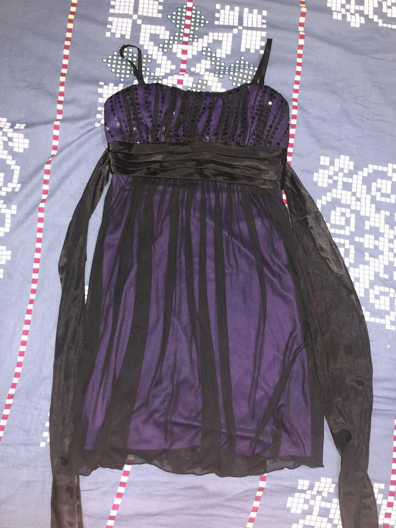 Y2K prom looking dress with purple 