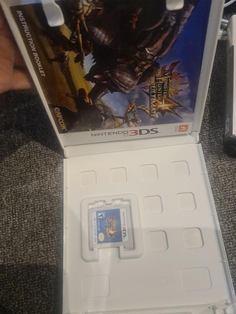 3ds Monster Hunter 4 (Category: Nintendo) located in Mandaluyong City. Submitted by micaaas (Listing ID 1076919093, Image 2). Description: .