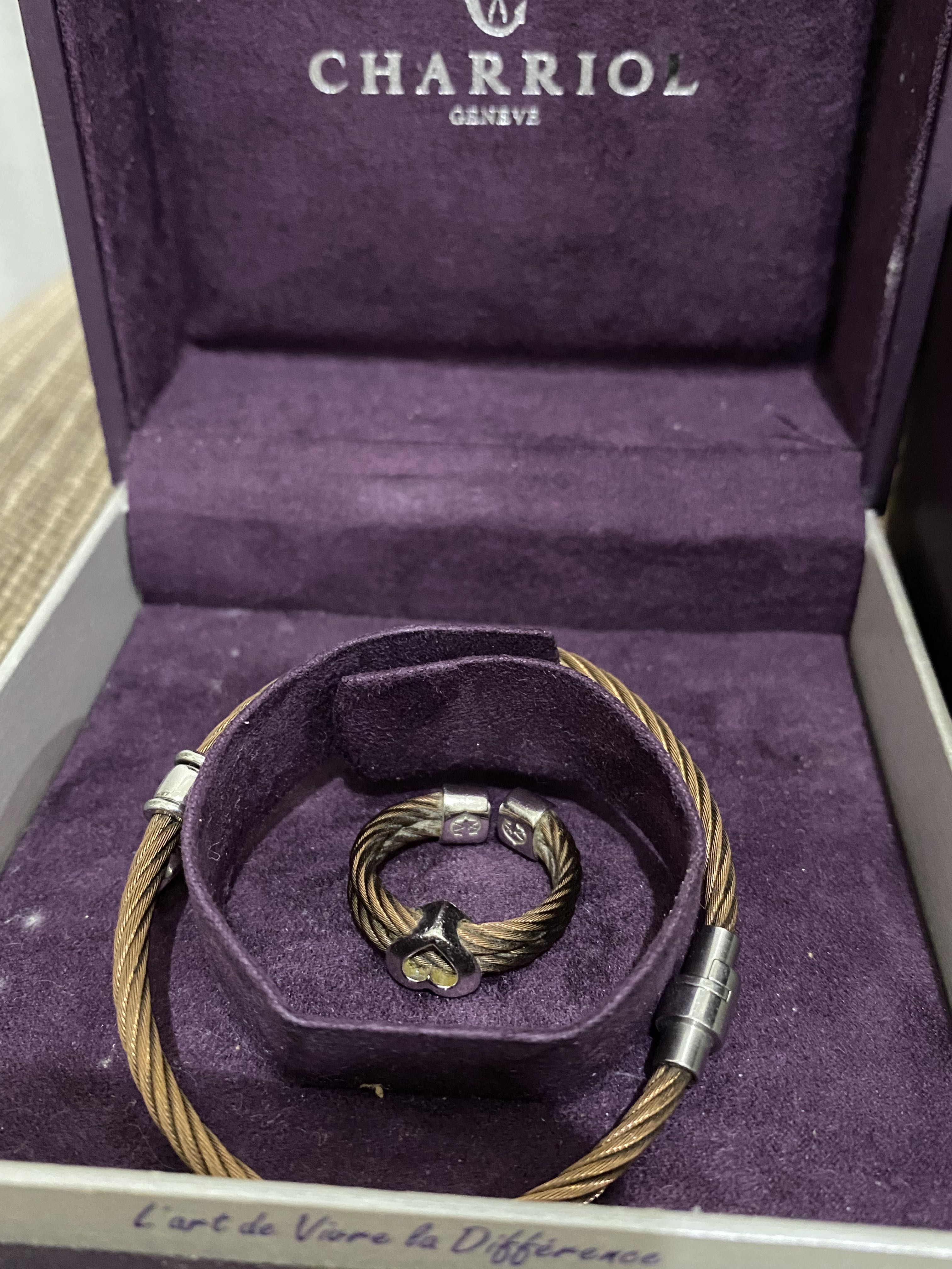Charriol on sale bangle pawnable